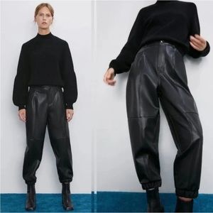 NWT Zara Faux Leather High Waist Black Joggers Pants Size 2 4